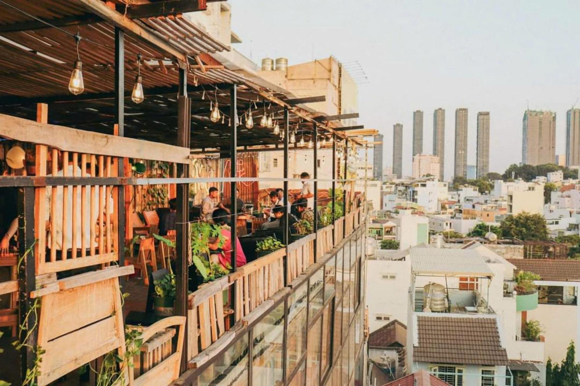 The Gk House Hostel, Ecolliving, Central City, Natural Wooden, Chill View Rooftop, Restaurant And Cocktail Bar Ho-Chi-Minh-Stadt Exterior foto