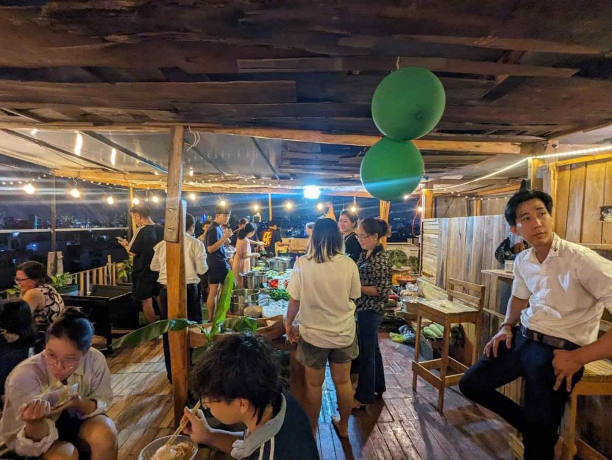 The Gk House Hostel, Ecolliving, Central City, Natural Wooden, Chill View Rooftop, Restaurant And Cocktail Bar Ho-Chi-Minh-Stadt Exterior foto